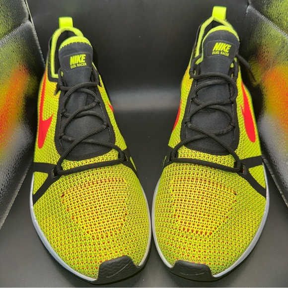 Size 13 - Nike Duel Racer Volt - 918228-700, Clean, No Box, Gently Worn, 8.5/10 - Picture 1 of 10